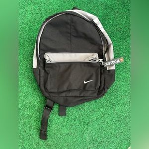 Nike Kids' Brasilia JDI Mini Backpack